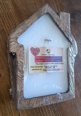 New Large Double Wick Candle By Raindance Soap Co. ''Nutcracker'' Coconut/Apricot