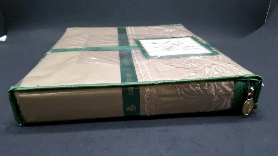 Sábana Plana Waterford Castleroche Bordada Queen Café Algodón NUEVA Foto 4 de 4