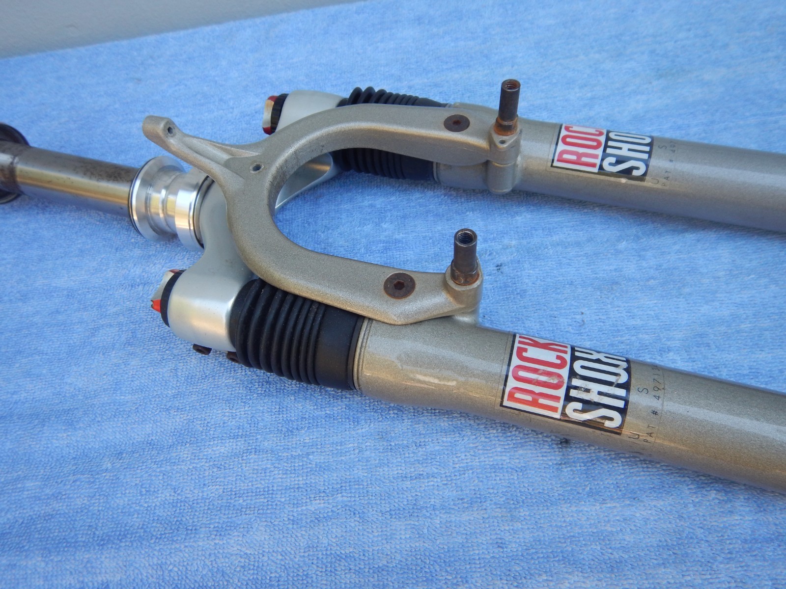 Rock Shox Judy XC Shock Fork 6.5" Steerer 1-1/8" Shocks 26" Wheels w/ Headset