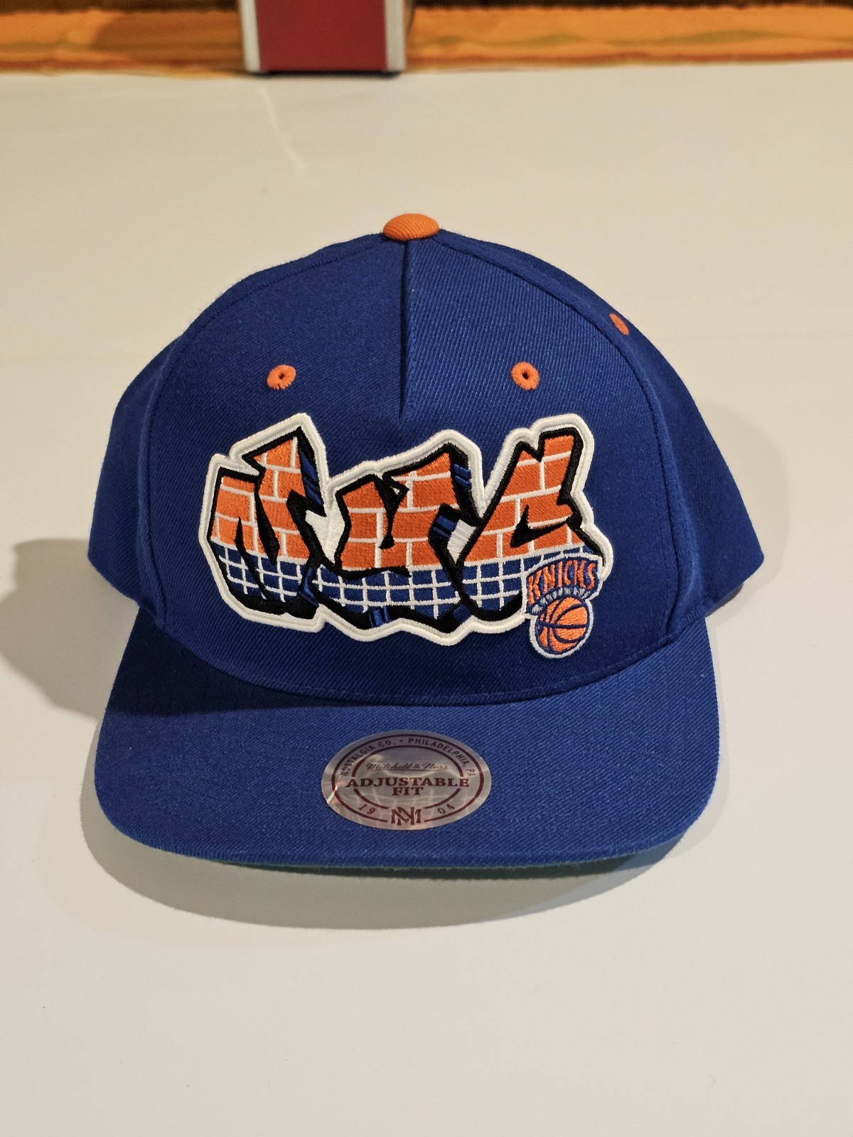 Men's Mitchell & Ness NBA Snapback HWC KNICKS NYC GRAFFITI STYLE - BLUE