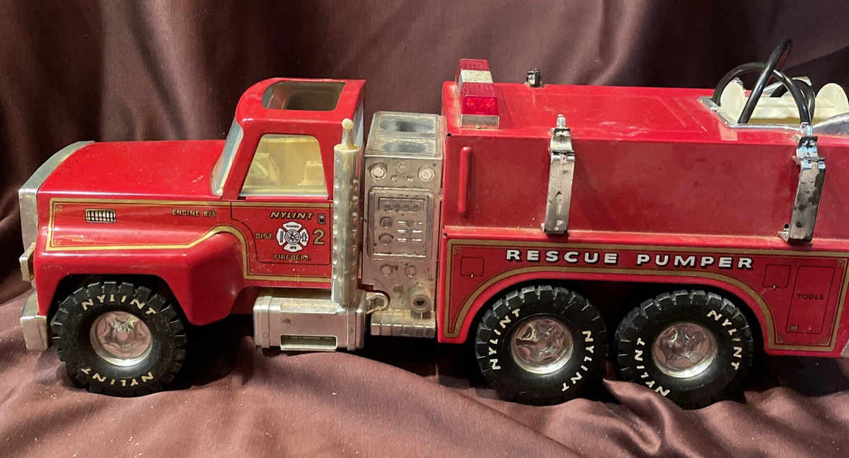 Nylint metal fire truck hotsell