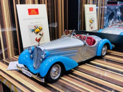 1/18CMC超精密ミニカー /AudiFront225 ロードスター
