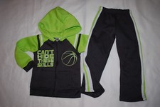 Boys HOODED SWEAT JACKET SWEATPANTS Dark Gray Lime CANT HIDE THES SKILLS Sz 4