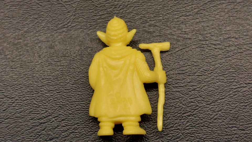 Minifigura japonesa de goma vintage Dragon Ball Z DBZ Keshi - amarilla 02 Foto 2 de 2