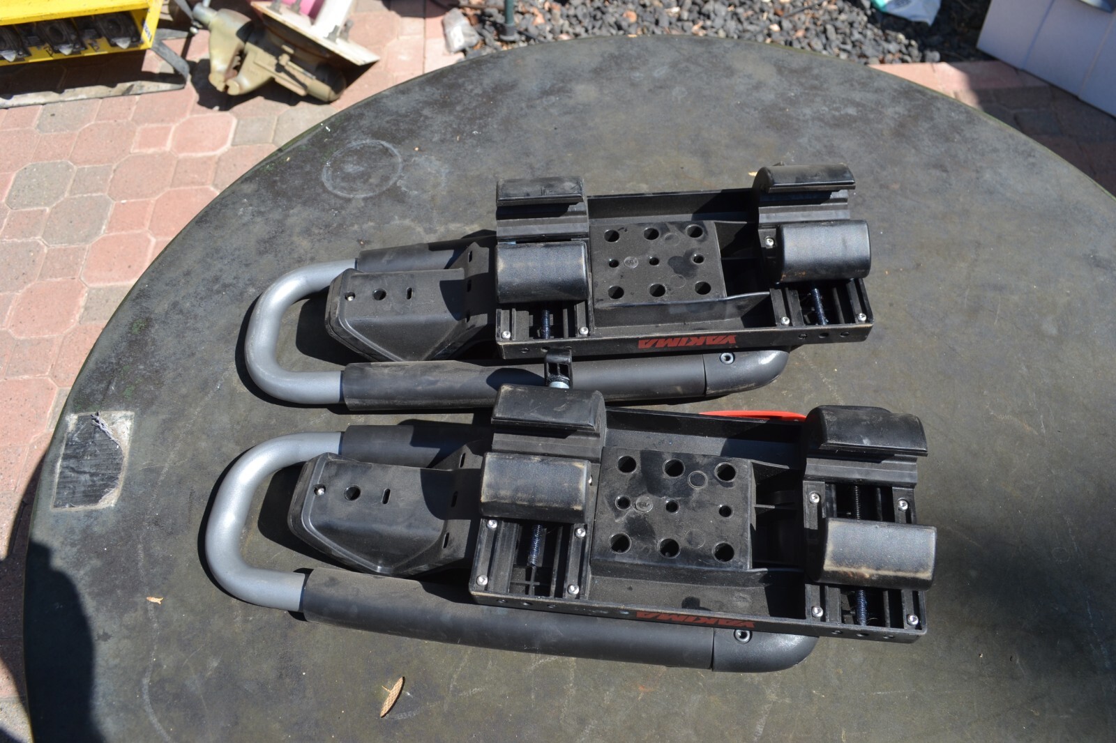 YAKIMA JAYLOW 8004073 J-STYLE FOLD DOWN KAYAK RACKS