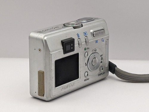 Pentax Optio S40 Working - Picture 4 of 11