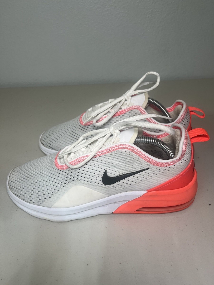 Nike Women’s Air Max Motion Running Shoes Size Moon Particle AO0352-203