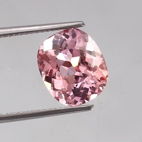 Superbe Saphir Naturel De Kantchanaburi - 1,37 Carats - Bleu - Coupe Ovale - Neuf Sans Emballage