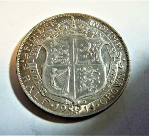 GREAT BRITAIN 1914 SILVER HALF CROWN XF/AU - Picture 2 of 2