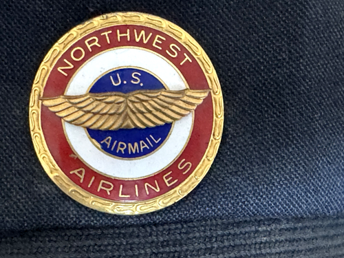 Vintage NORTHWEST AIRLINES U.S.AIR MAIL PILOTA UNIFORME E CAPPELLO con INSEGNE E NOME - Foto 2 di 24