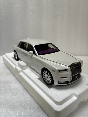 1/18 ROLLS ROYCE PHANTOM Ⅷ 1/18 Rolls-Royce Phantom VIII White/purple Diecast Limited