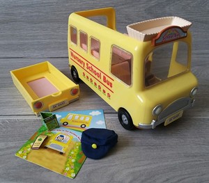 sylvanian families school bus