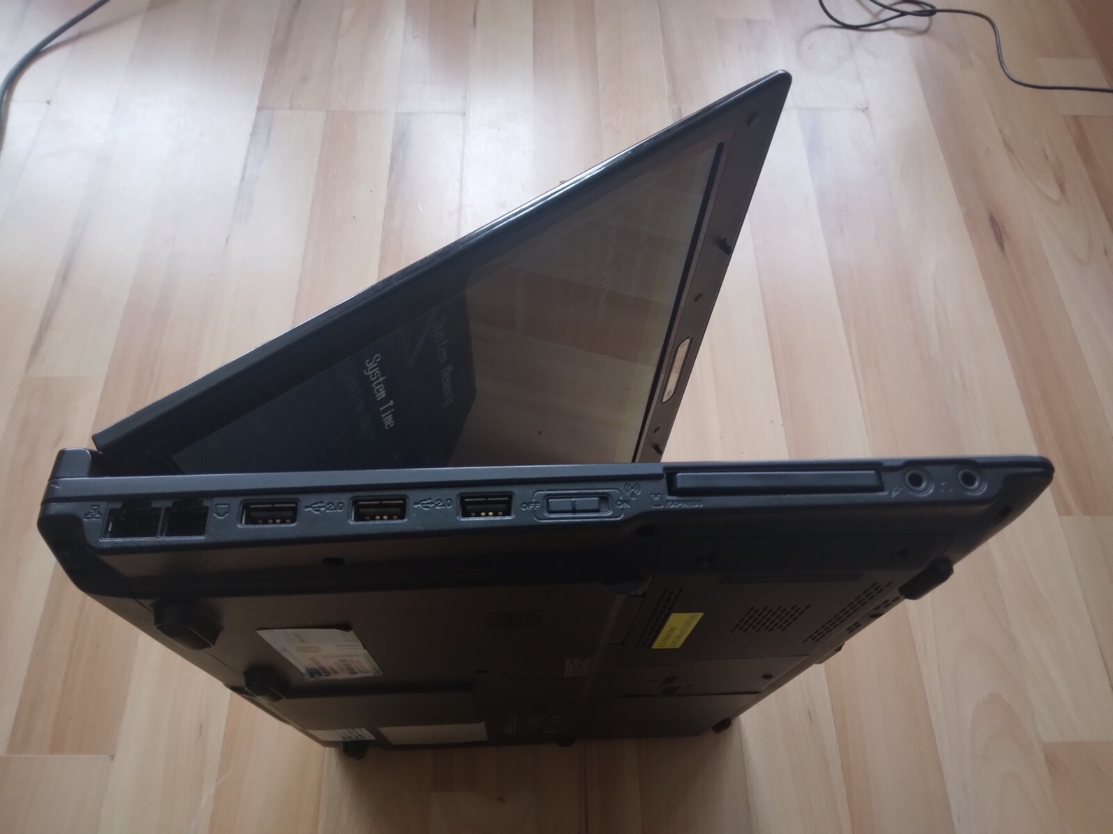 asus x59sl intel core 2 duo 2ghz 3gb ram powers on spares / repairs - Picture 4 of 12