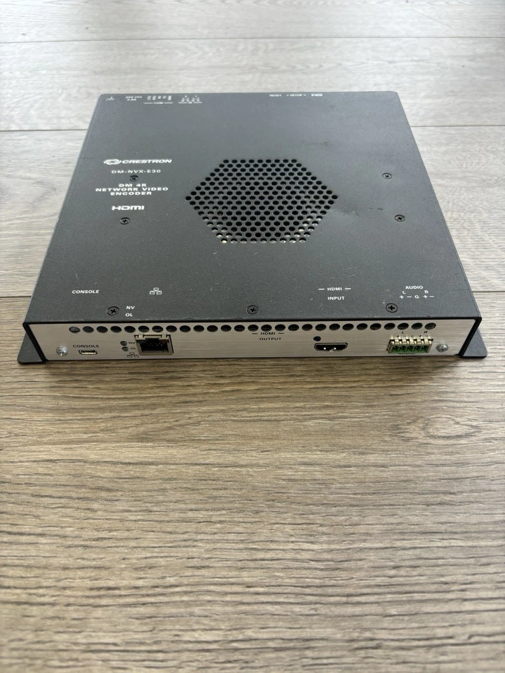 Codificador de video en red Crestron DM-NVX-E30 DM 4K Foto 2 de 4