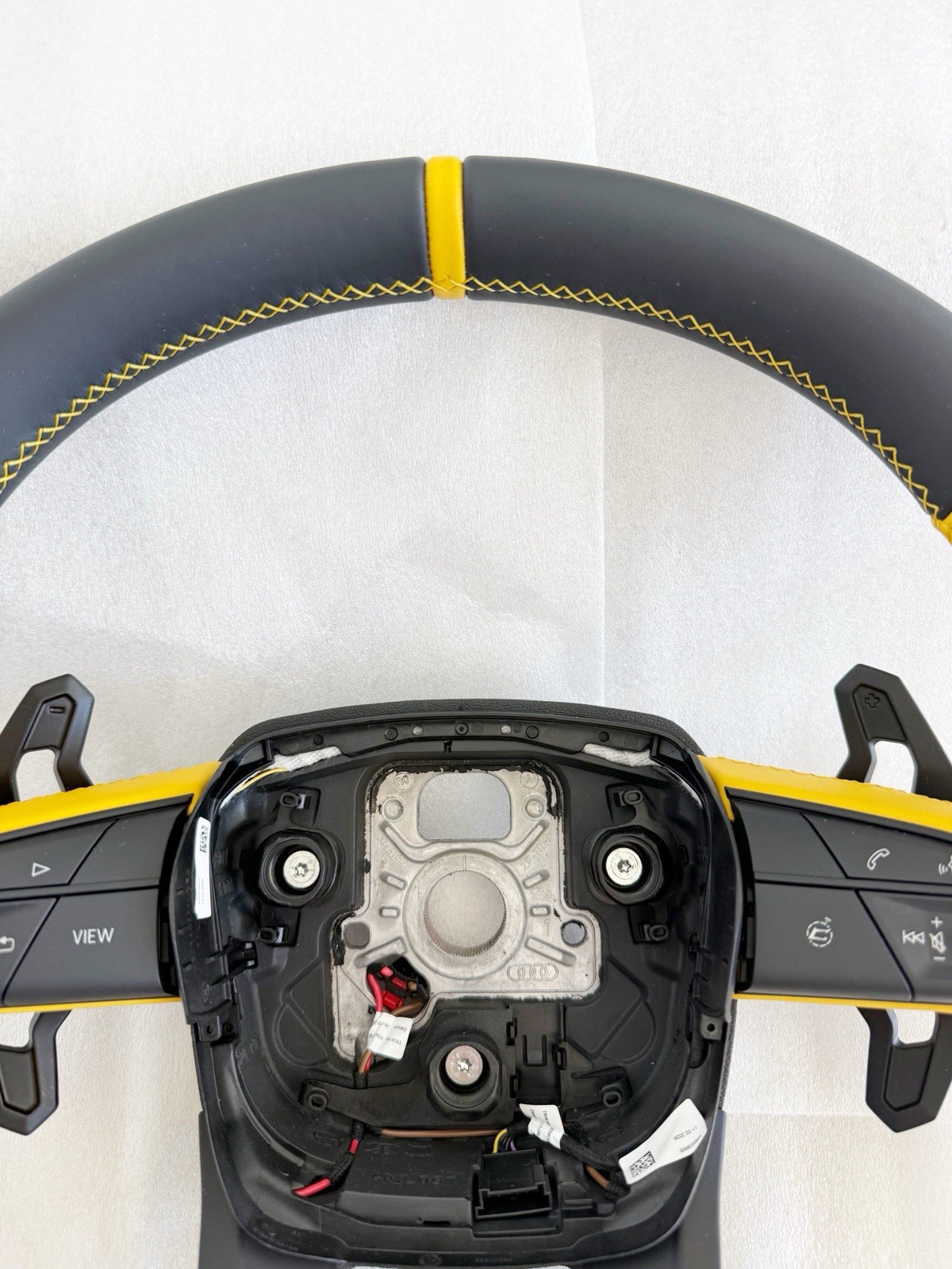 Lamborghini Urus 2019-2025 Steering wheel Yellow