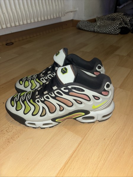 Nike Tn‘s Herren Schuhe gr. 42
