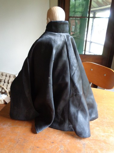 Bambola Fantasma dell'Opera Su Supporto Enesco 15" Edizione Limitata - Foto 5 di 8