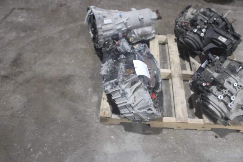 2011 GMC Terrain Automatic Transmission FWD 145K Miles OEM A FWD 400-01359 - Image 2 of 4