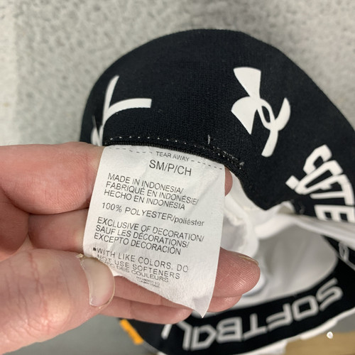 Under Armour Womens Small Softball Pants Dual Layer Back of Legs 137566 Loose - Picture 13 of 14