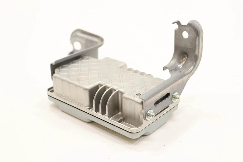 2011 - 2020 丰田 SIENNA 电源逆变器控制模块 原始设备制造商 — 第 2/4 张图片