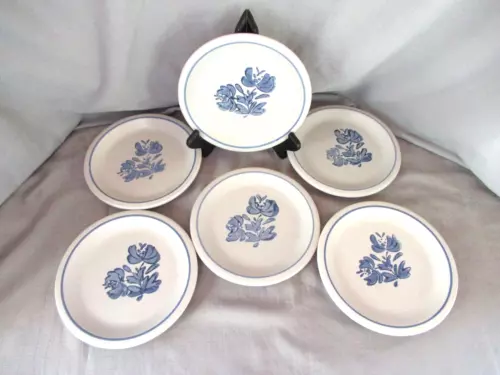 Pfaltzgraff Yorktowne 6-3/4" bread dessert plates  Set of 6 USA Castle vintage