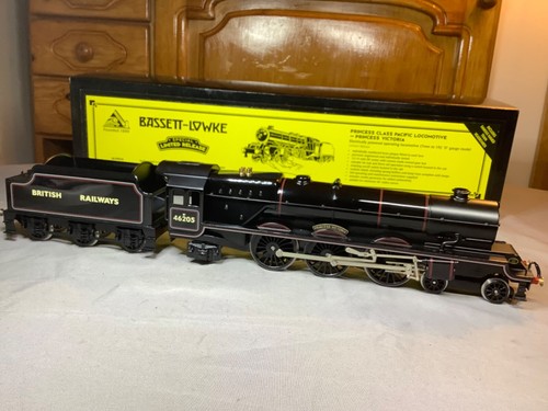 Bassett Lowke O Gauge 2 or 3 Rail DC BR Black 4-6-2 46205 Princess Victoria - Picture 2 of 9