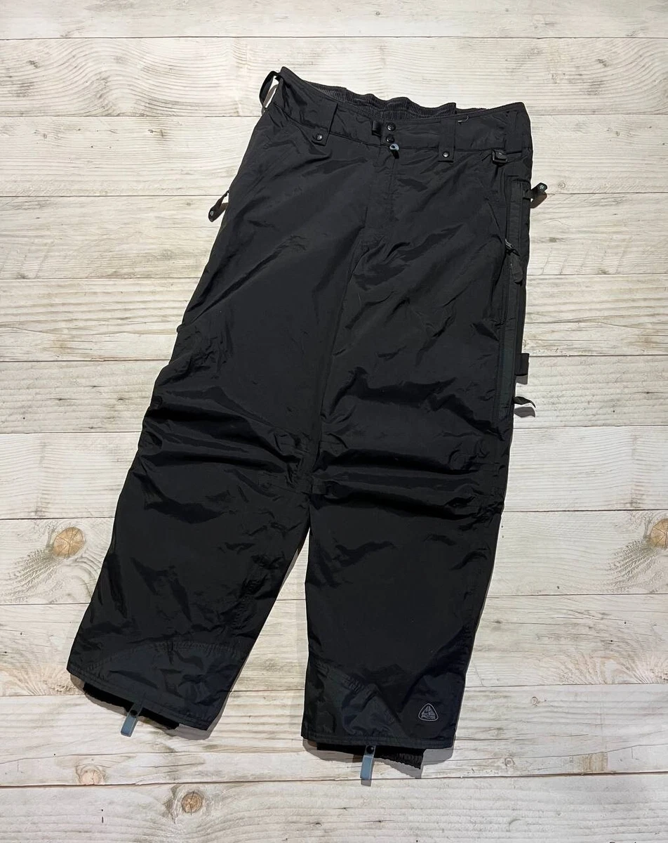 Y2K Nike ACG snow pants. Water resistant. High quality. Zip/snap.