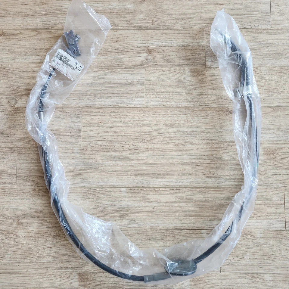 Cable de freno de estacionamiento genuino 597502P500 para Kia Sorento 2011-2013 Foto 4 de 4