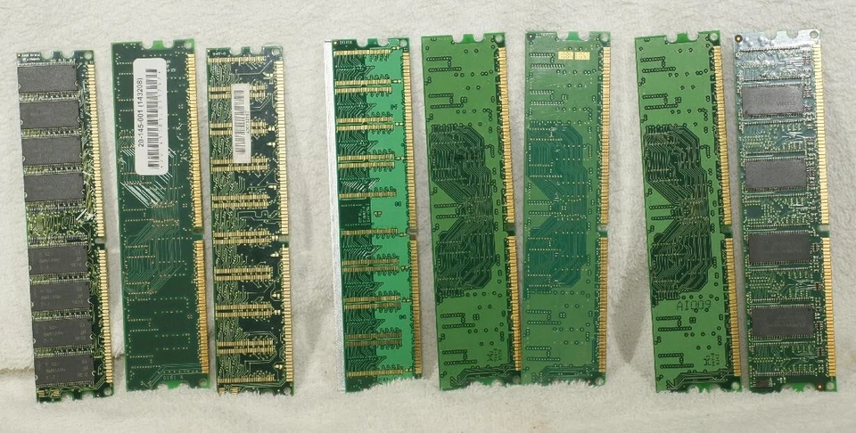 8 sticks 256MB ea.,  3-PC2100, 2-PC2700, 3- PC3200, non-ECC, all working Exc+ - Image 2 of 4