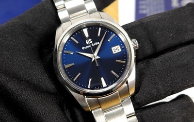 GRAND SEIKO 40 mm Heritage Collection SBGP013 FULL SET Quarz 9F85 blaues Blatt