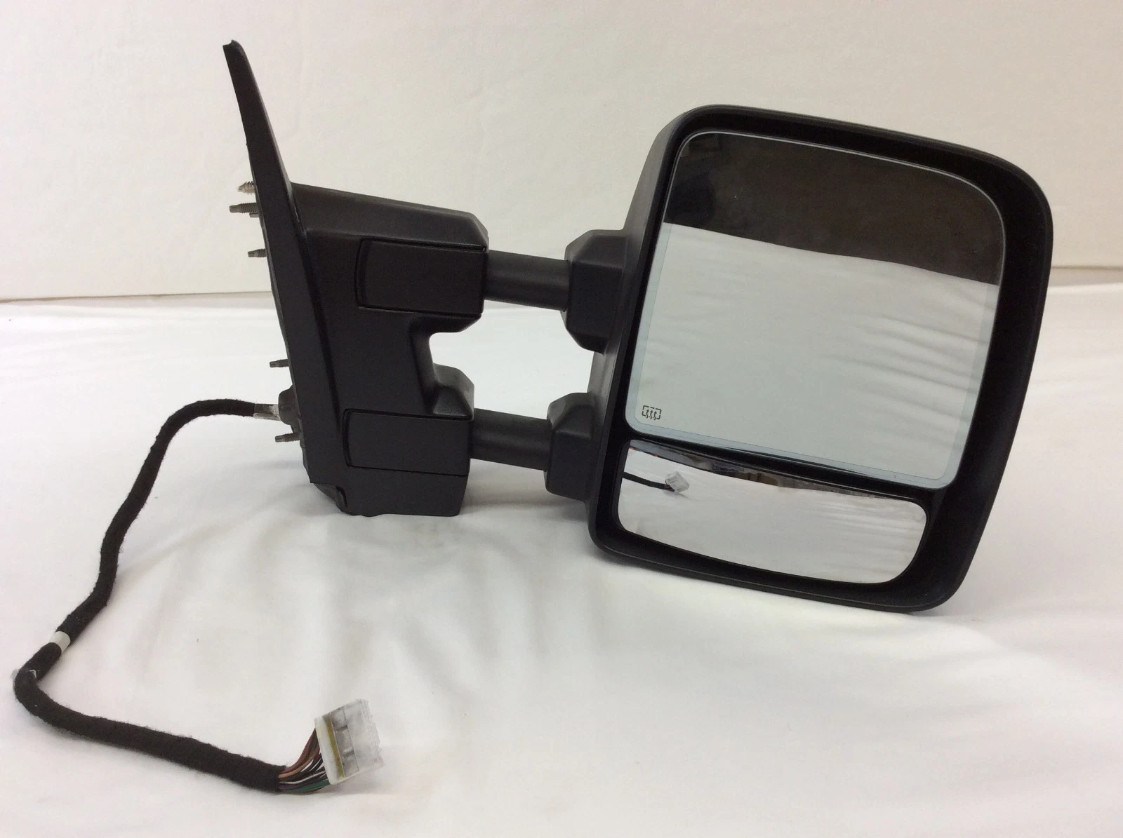 96301-9FT2E NEW OEM Passenger Side Mirror (Fits: 2018-2024 Nissan Titan)