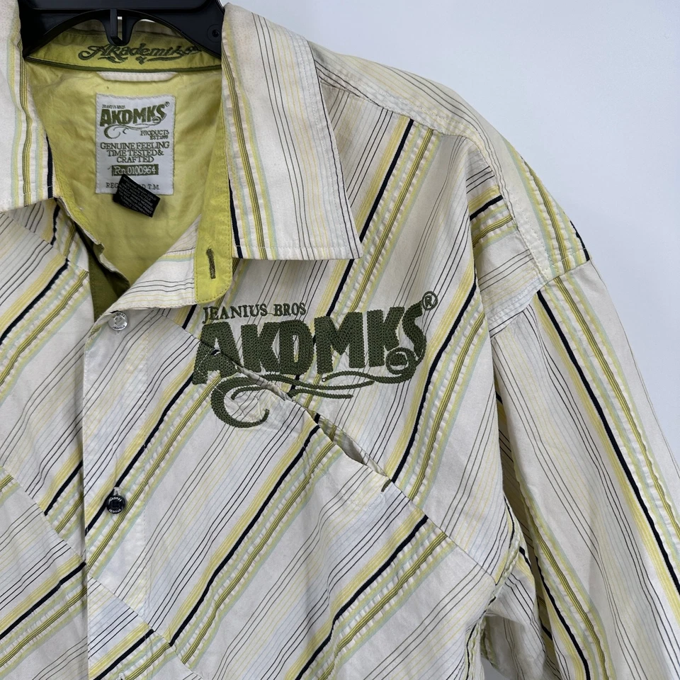 Camisa Akdmiks Para Hombres Con Botones Talla XL Hip-Hop Y2K Rayas Bordado Logo Foto 2 de 4