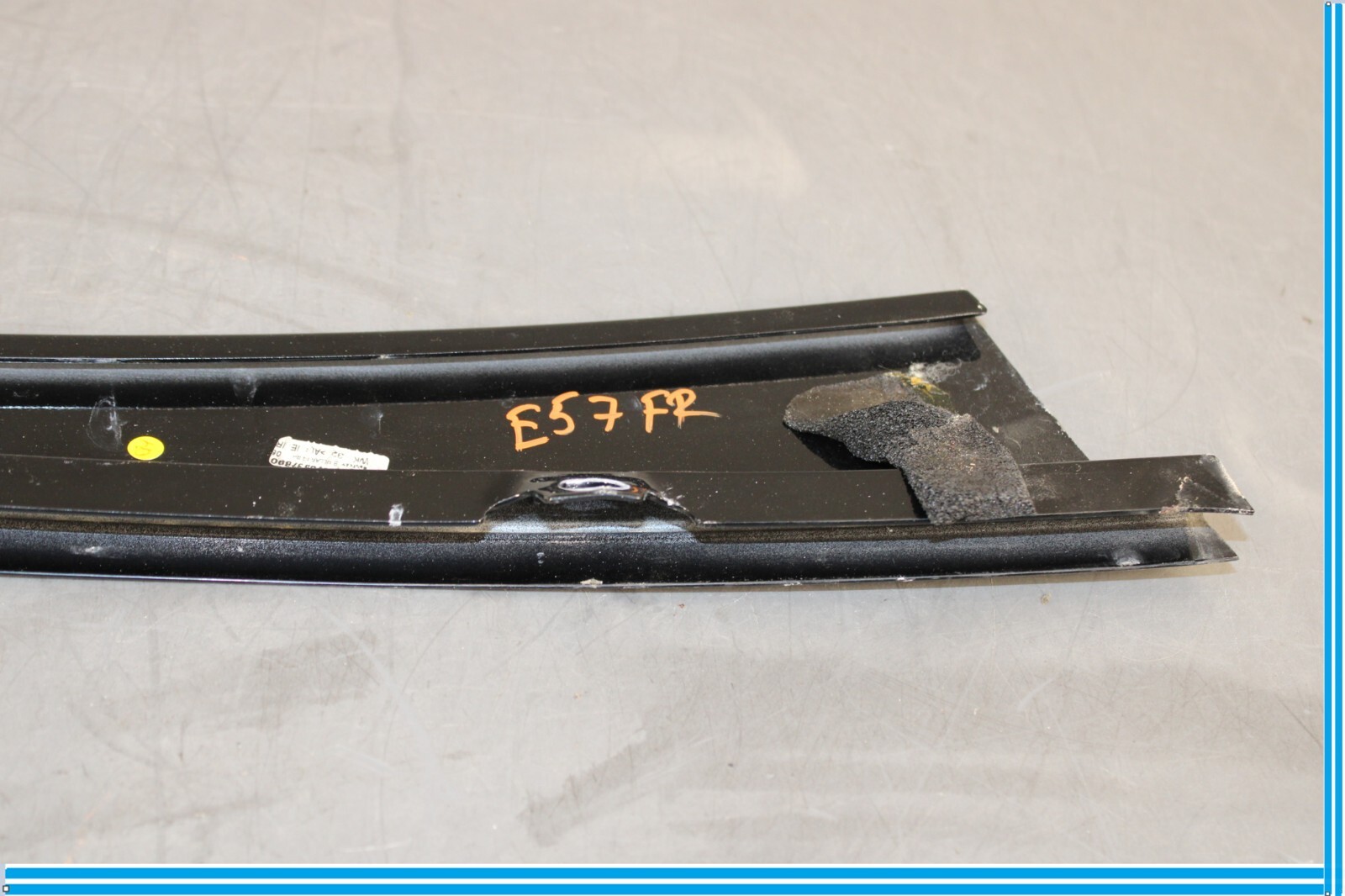 Bentley Continental 2006-2012 Front Right Pillar cover Black