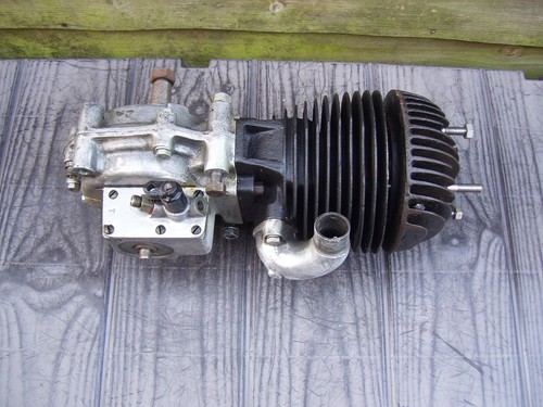 Vintage Velocette GTP250 Engine Used For Restoration - Picture 4 of 5