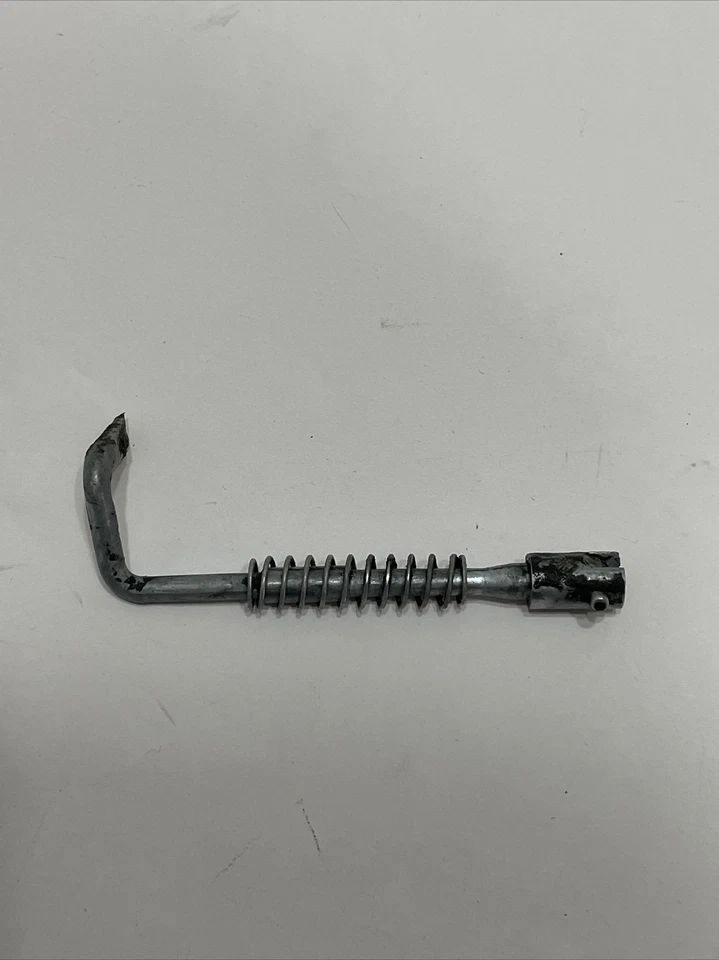 Barra de acelerador de motosierra con cremallera Homelite con resorte Foto 3 de 3