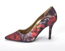 Nine West NW Jackpot Dress Pumps Shoes Red Floral Print Heels Slip-On Size 8.5