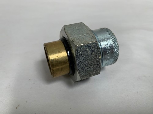 Watts Regulator Fitting Connection Galvanized Iron Dielectric Union 3/4" (A4)
