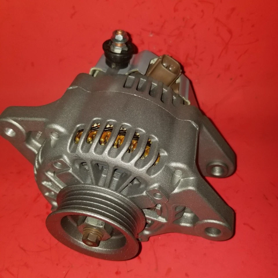 Alternador Toyota Yaris 2010 a 2013 motor L4/1,5L 80 amperios 1 año de garantía Foto 4 de 4