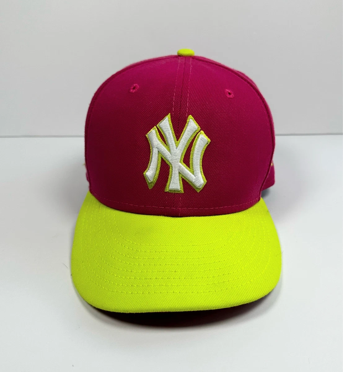 New York Yankees Green MLB Fan Apparel & Souvenirs 7 3/8 Size for