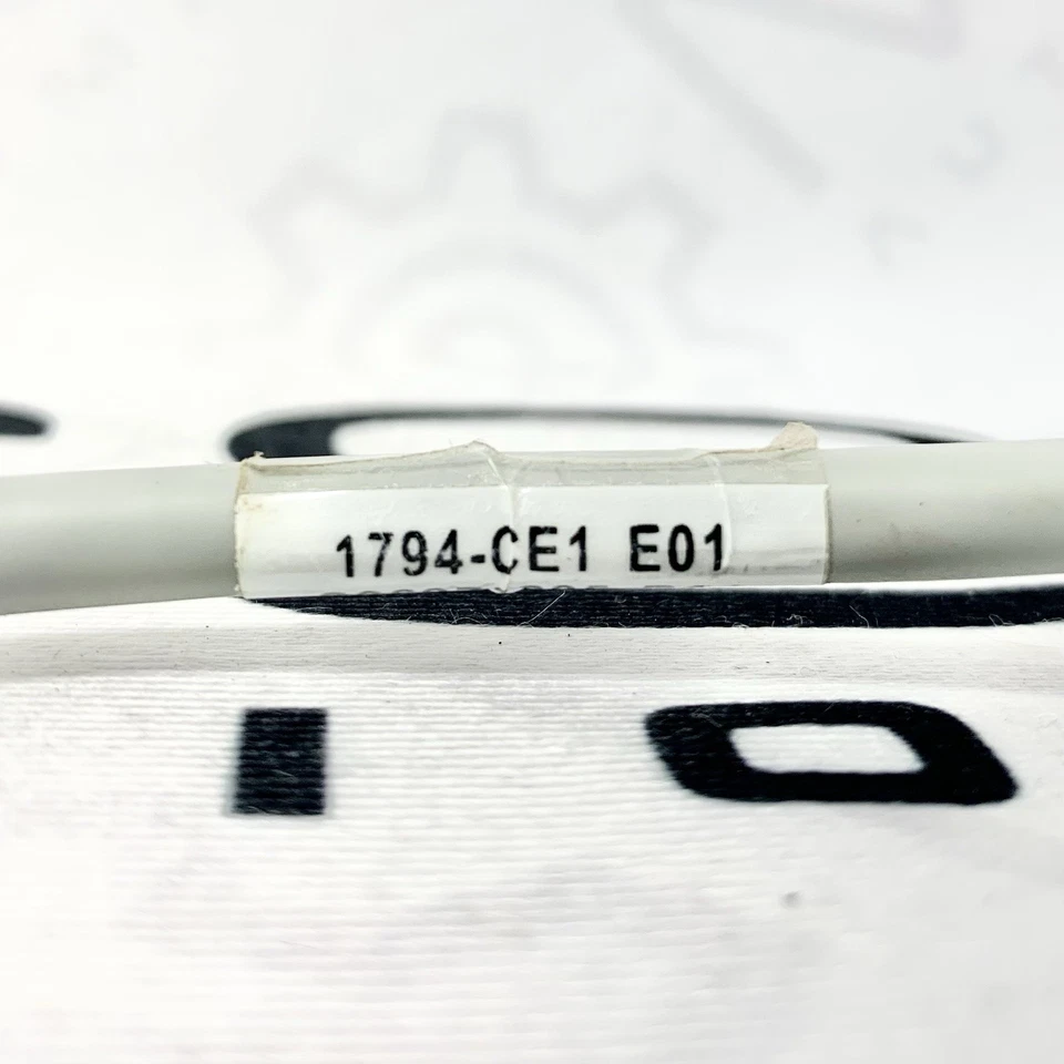 Allen Bradley 1794-CE1 Flex I/O Extender Cable 1 ft 1794CE1 - Image 4 of 4