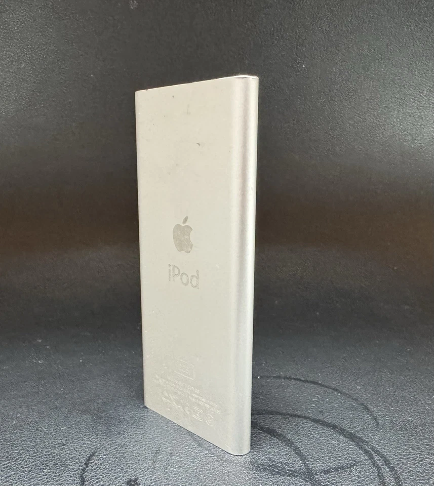 Apple iPod nano 2 Generation Silber (2GB) - Bild 3 von 4