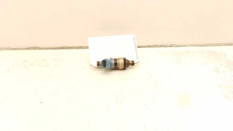 94-01 丰田 CAMRY 3.0L 6CYL 燃油管 — 第 2/4 张图片