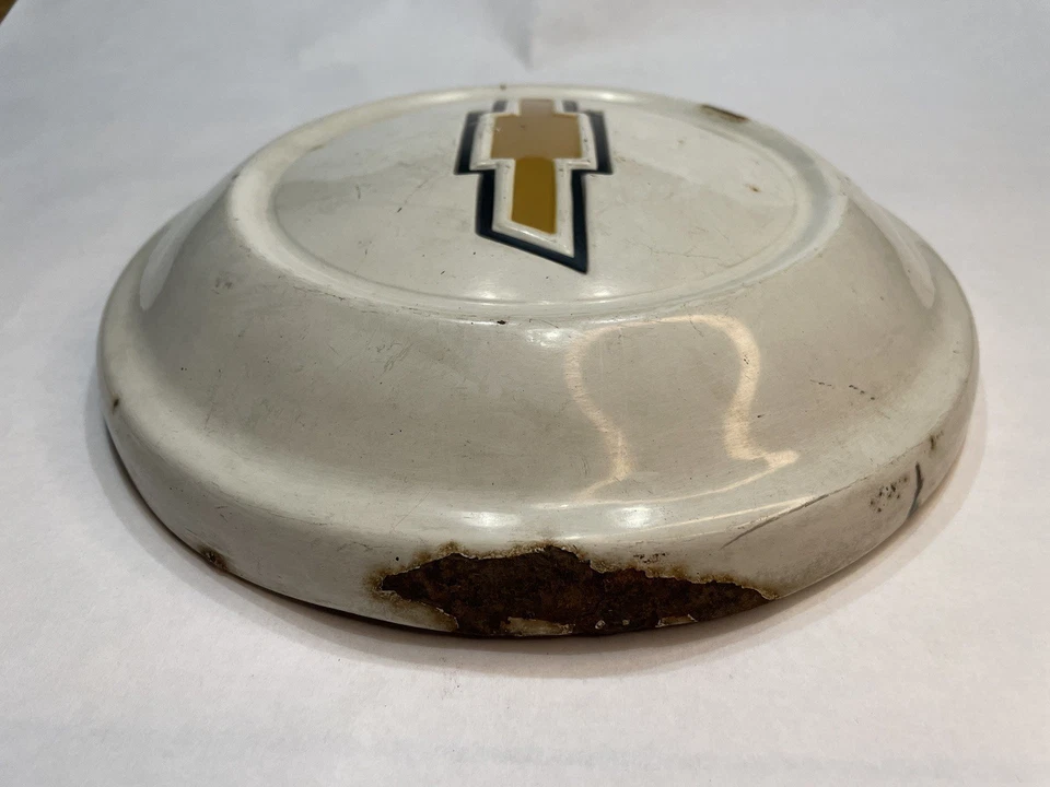 Tapacubos plato perro camioneta Chevy LUV 9,5" 1972-80 pintado blanco Chevrolet Foto 4 de 4