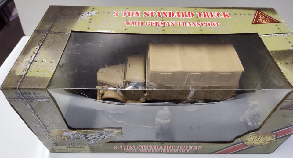 1/32 Ultimate 99345 German WWII 3 Ton STD Truck  w/2 Figures DIECAST MIB - Image 3 of 4