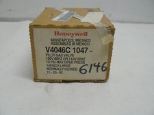 Honeywell V4046C 1047 pilot gas valve 120v 60 hz 110v 50 hz 10 psi 1/4 COIL ONLY
