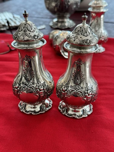 2 RARE REED & BARTON FRANCIS I STERLING SILVER EXTRA LARGER SALT & PEPPERS