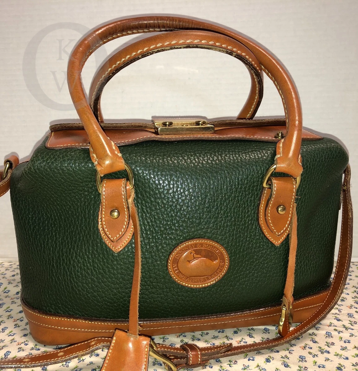 Vintage*Dooney & Bourke*R03*Ivy Green*Hand Fitted Doctor's Satchel*19044D S11
