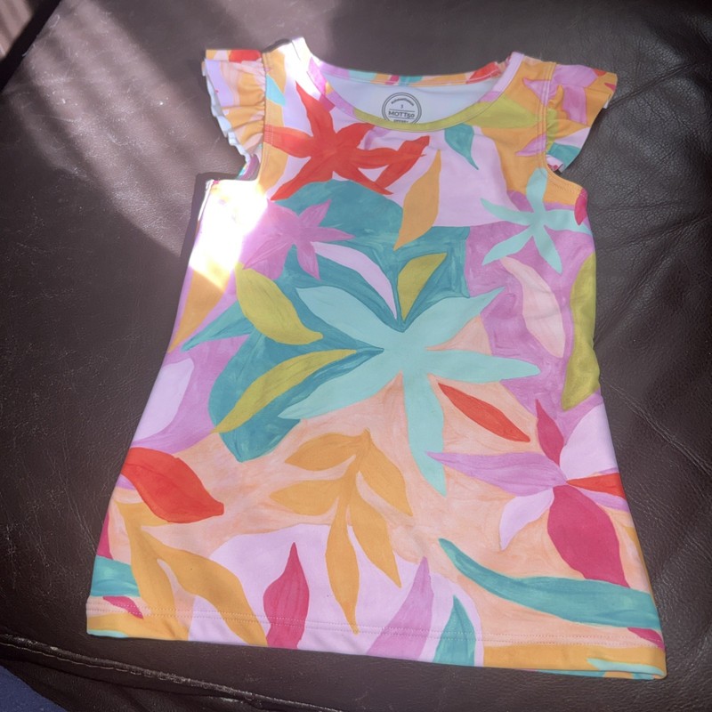 Mott 50 Pastel Colors Ruffle Sleeve shirt SPF 50+  Size 3