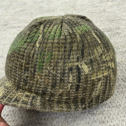 Vintage Camo Beanie Hat Cap Toboggan Short Bill Brim Knit Faded Y2K Hunting - Picture 3 of 7