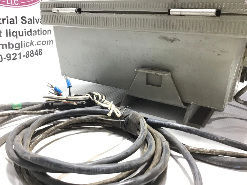 Totalizador de computación de flujo Yokogawa YFCT-3AA4-A1A 20-130VDC 80-138VAC 47-63Hz Foto 4 de 4